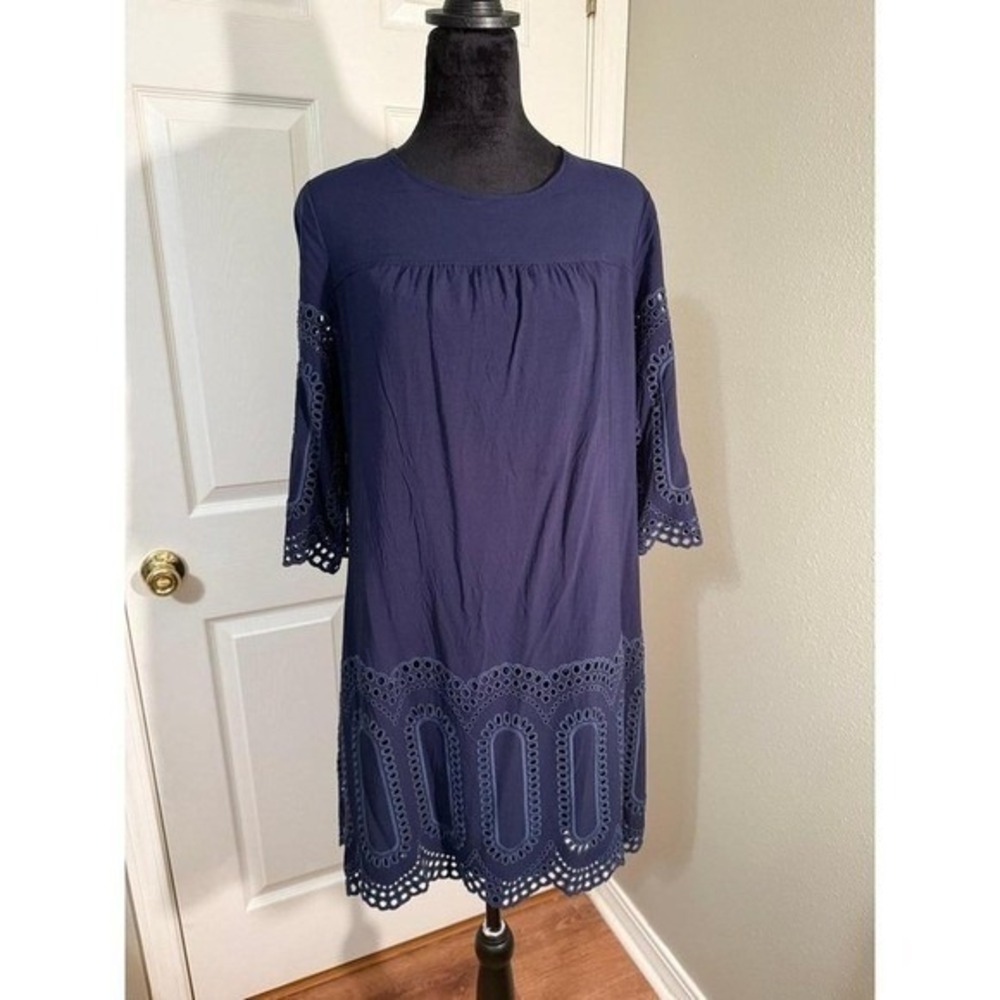 Crown & Ivy Navy Lace Dress